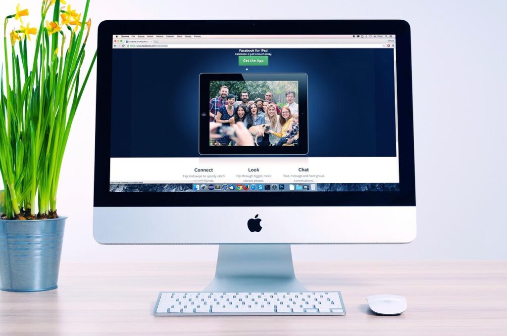 Visuele representatie van diversiteit en inclusiviteit bevorderen in digitale webshops met multiculturele gebruikers en toega